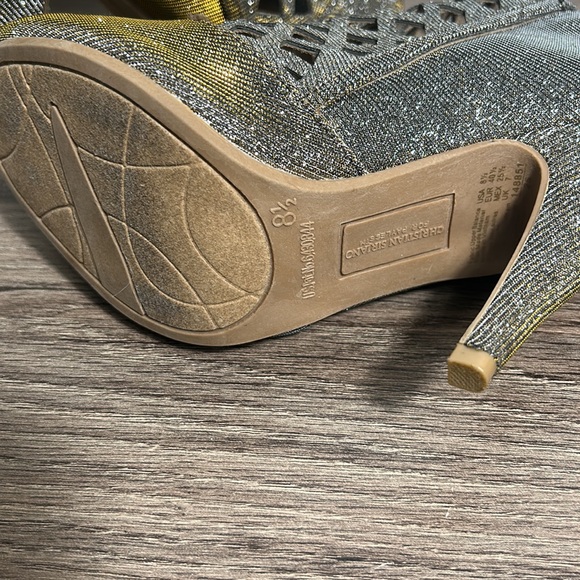 CHRISTIAN SIRIANO OPEN TOE METALLIC HIGH HEELS SHIMMERY SANDALS IN SIZE 8.5 - Picture 8 of 8